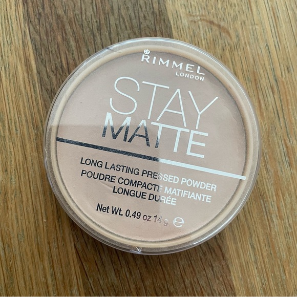 🌟 FREE Add-On Rimmel Stay Matte Long Lasting Pressed Powder - Picture 1 of 3
